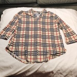 St. Jubileens women's large sized v neck top